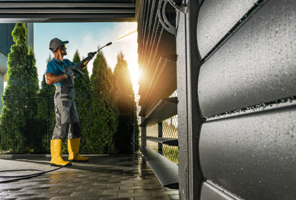 Best Restaurant Pressure Washing  in Bettendorf, IA